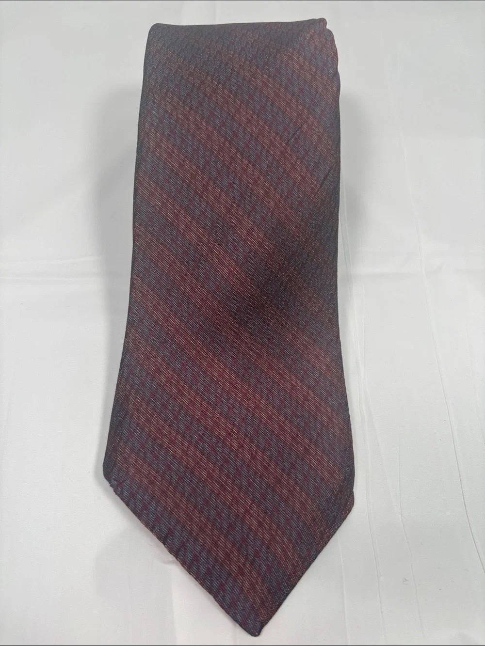YSL Yves Saint Laurent Vintage Silk Tie Striped Burgundy Navy Classic Luxury